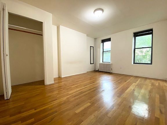 4th image of 65 Sullivan St APT 3F