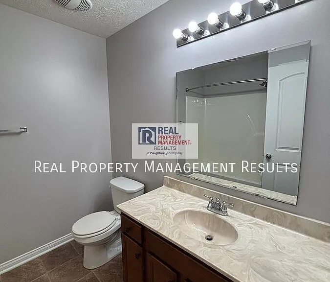 4789 Imperial Dr — Photo 13