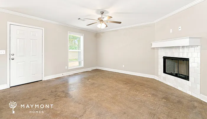 3 bed, 2.0 bath, 1555 sqft, $2,295 — Photo 3