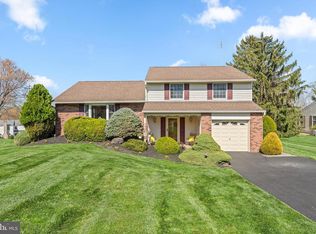 111 W Buttonwood Dr, Churchville, PA