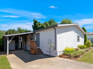 20675 NE Crestview Dr, Fairview, OR 97024