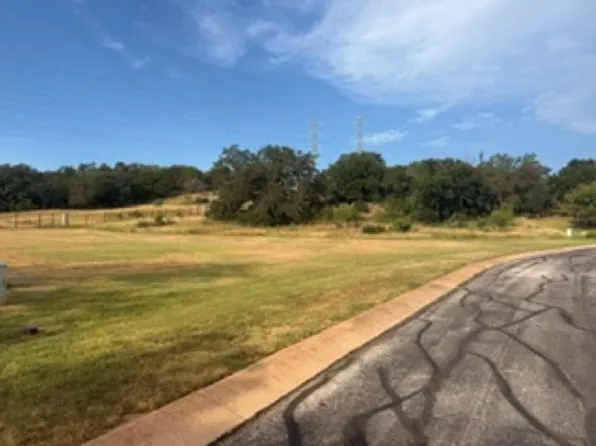 107 James Circle, Horseshoe Bay, TX 78657