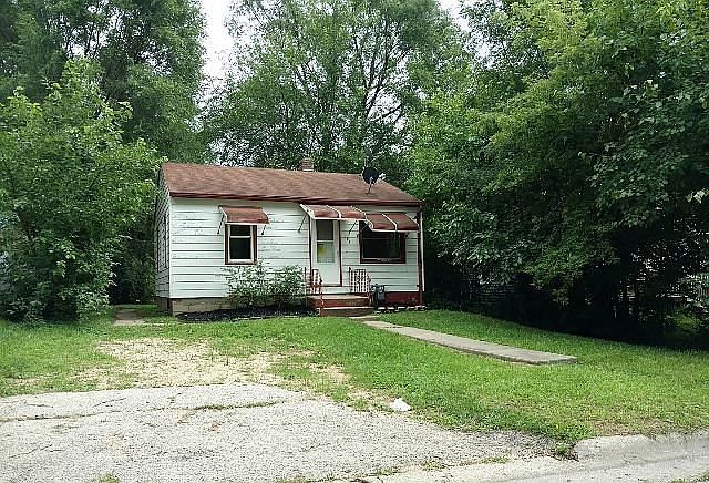 1st image of 704 S Greenview Ave