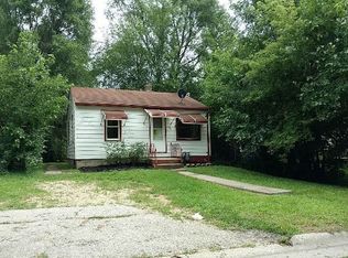 704 S Greenview Ave, Rockford, IL
