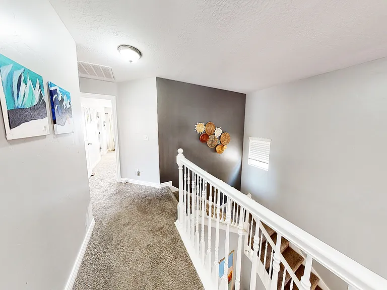 2869 W Chestnut St — Photo 11