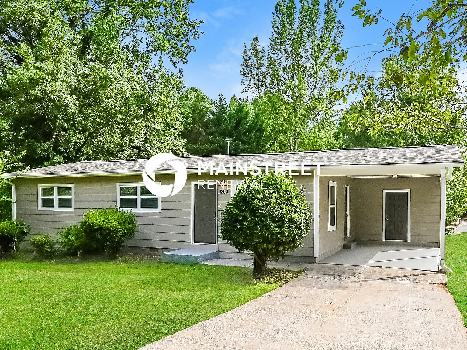 1200 Willow Ct Nw — Photo 3