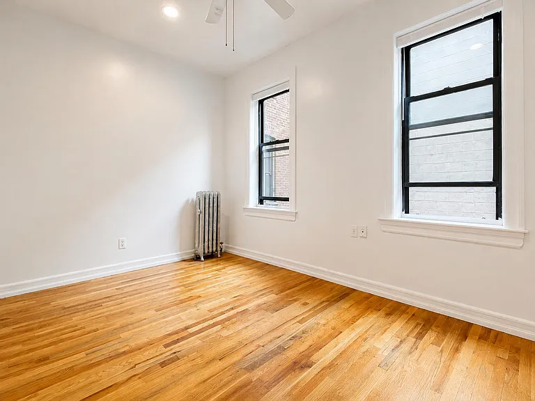 4305 Broadway #32A — Photo 5