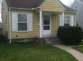 8711 Saratoga Ave, Oak Park, MI