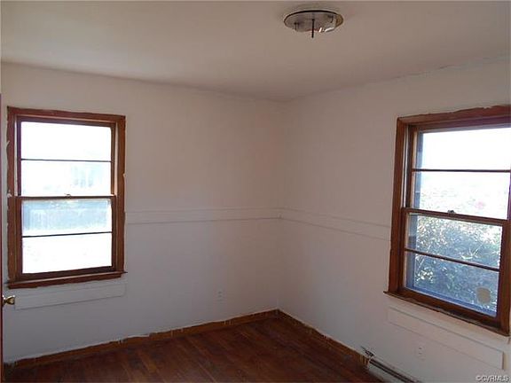5th image of 1328 Oakdale Ave