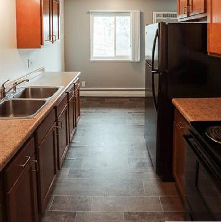 1st image of 2805 Harwick Dr #2