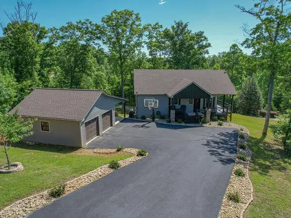 82 Highland Dr, Blairsville, GA 30512