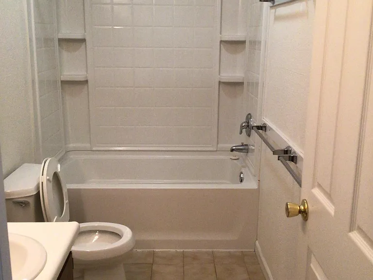 722 W Broomfield St #G02 — Photo 16