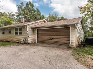 9654 84th St SE, Alto, MI 49302