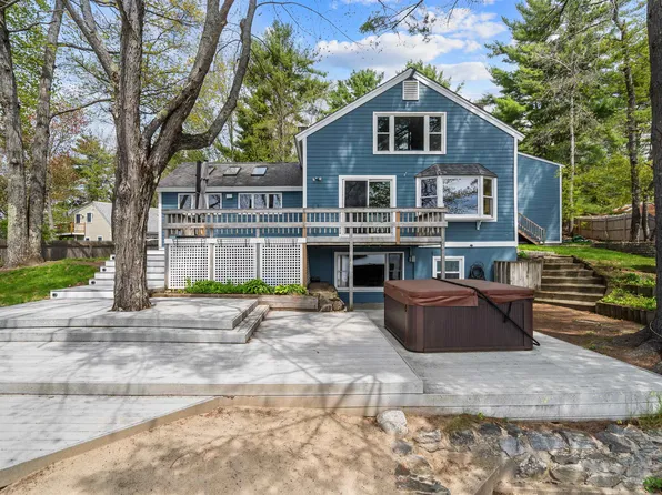 296 Pickerel Point Road, Wakefield, NH 03872
