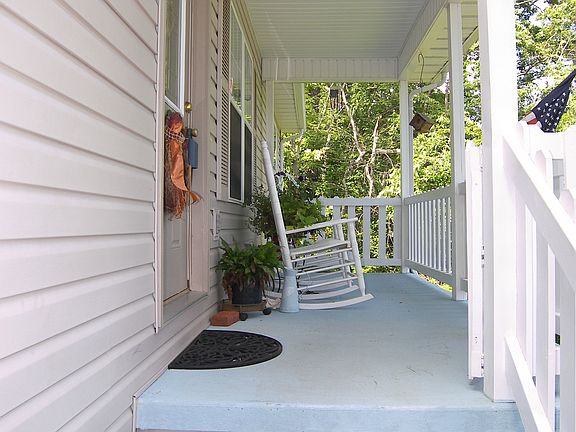 5th image of 55 Choctaw Ln