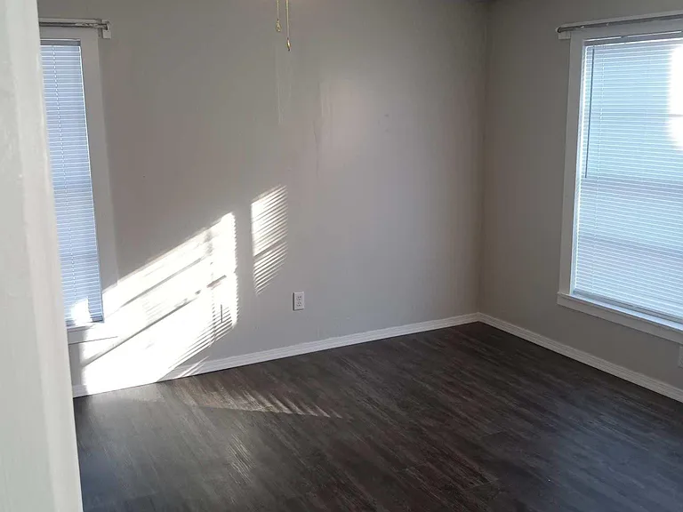 612 N Storer Ave #2 — Photo 10