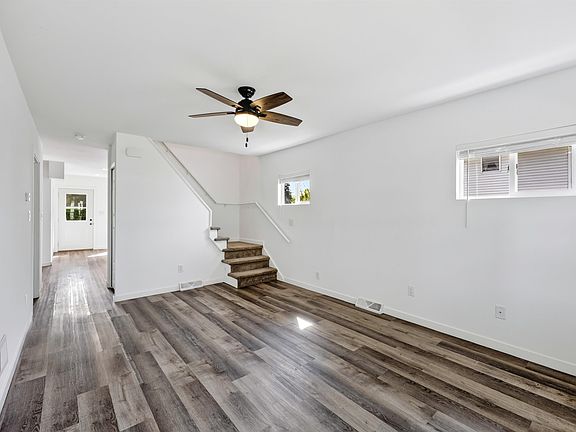 5th image of 407 S Lincoln Ave