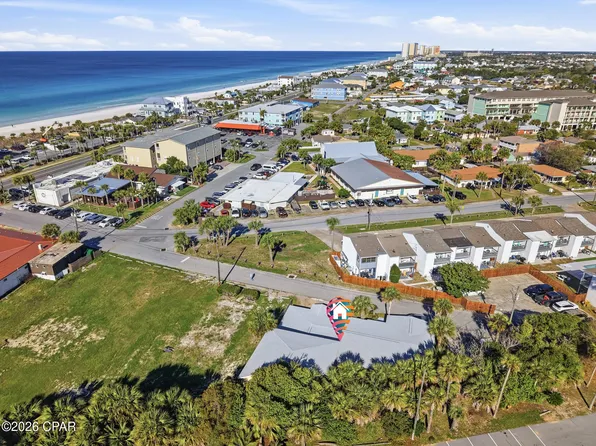 629 Laurel Ct, Panama City Beach, FL 32407