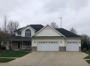 171 Harmsen Ave, Waupun, WI 53963