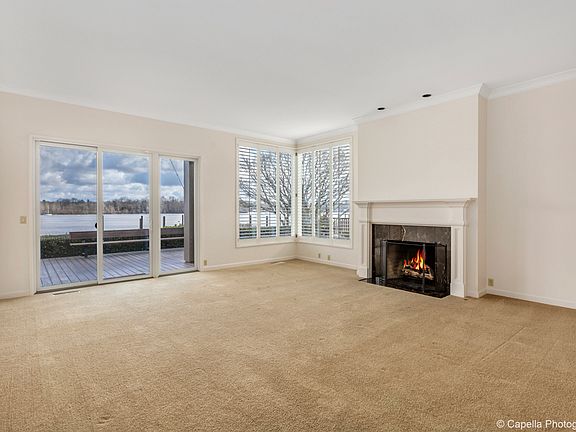 Living Room with view