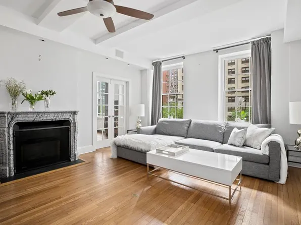 71 Park Avenue image 3 of 12