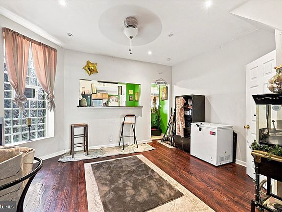 4th image of 6159 Haverford Ave