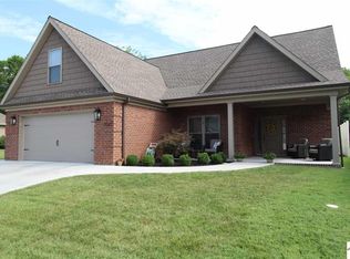 5343 Shelldrake Ln, Paducah, KY 42001