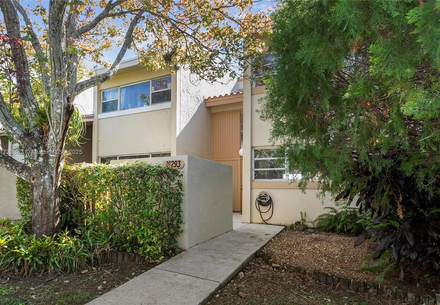 3 bed, 1471 sqft, $3,400 — Photo 3