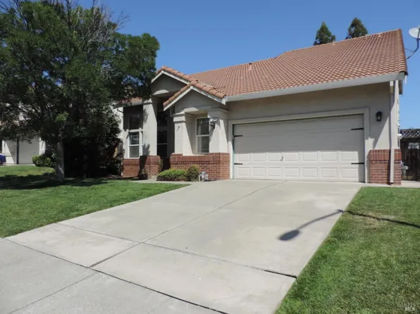 667 Edenderry Drive, Vacaville, CA 95688
