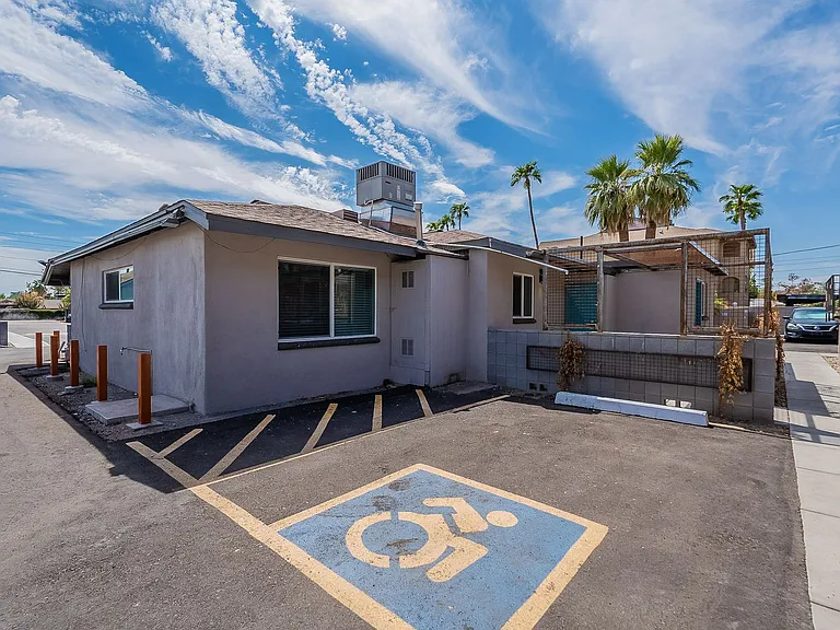 Highland Villa — Photo 48