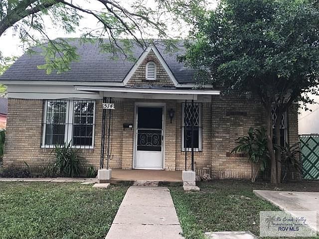 1st image of 514 E Pierce Ave