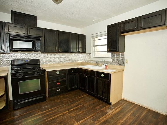 5th image of 3206 Drexel Ave