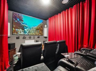 2150 NW 16th Pl, Homestead, FL 33030