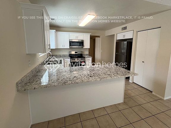 5th image of 4043 E Camino St