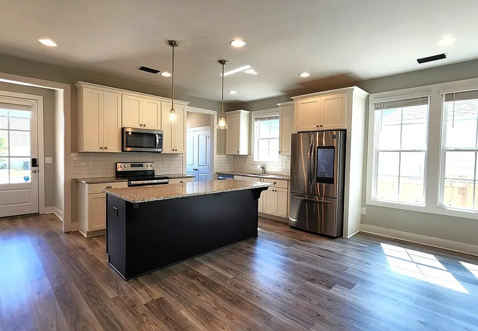 Fox Run Village Rental — Photo 4