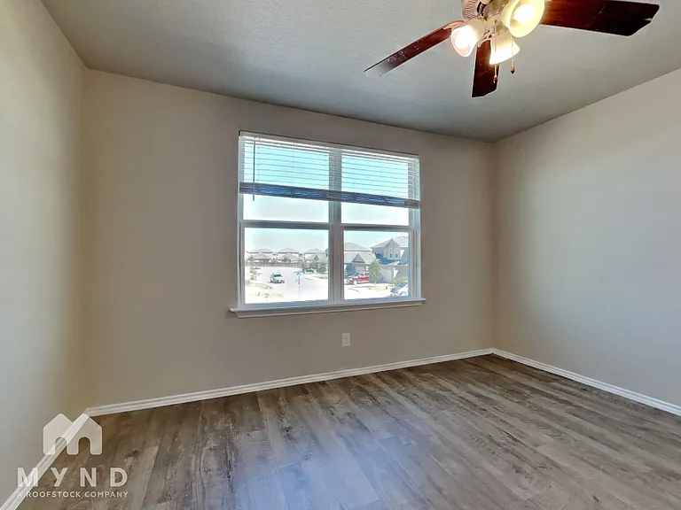 4105 Asher Aly — Photo 9