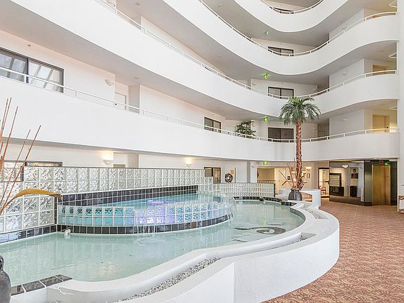 4th image of 2555 S Atlantic Ave #4070