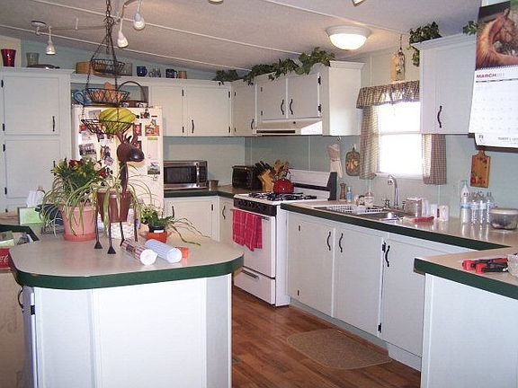 2nd image of 4403 County Road 7720