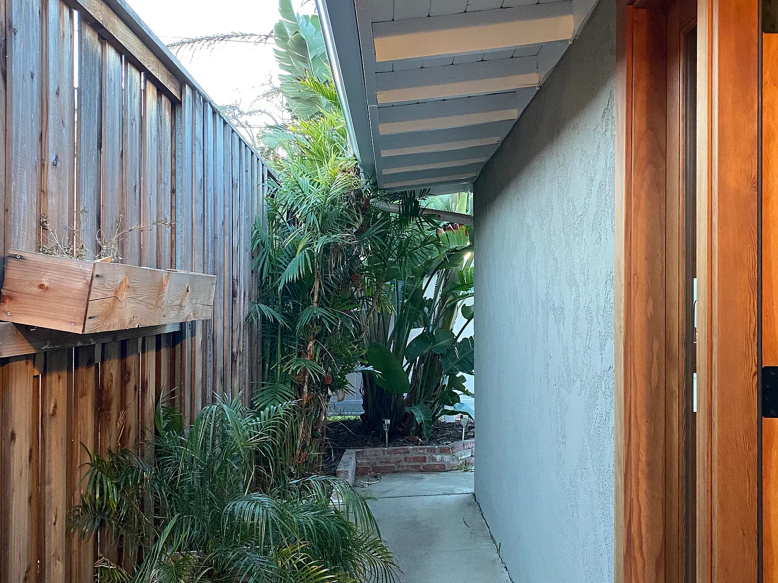 1 bed, 700 sqft, $2,550 — Photo 3