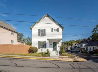 529 Arch St, Morgantown, WV 26501
