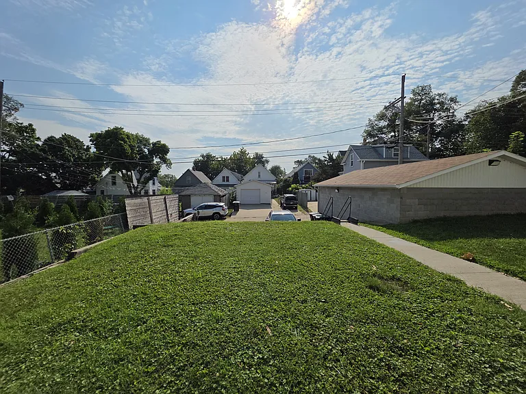 1725 S 16th St — Photo 21