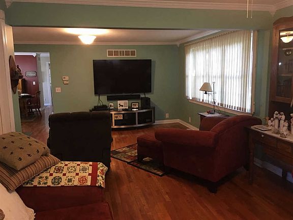 5th image of 1117 Brentwood Rd