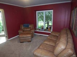 9256 Rotondo Dr, Howell, MI 48855