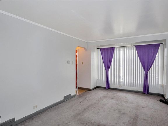 3rd image of 310 W 145th St