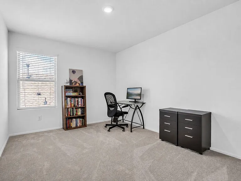 6304 Arcadia Sound Ln — Photo 23