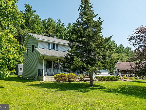4th image of 723 Kings Ct