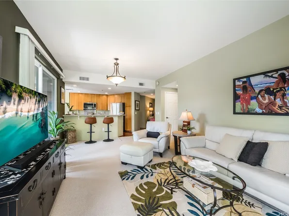 520 Lunalilo Home Rd Unit 8224, Honolulu, HI 96825