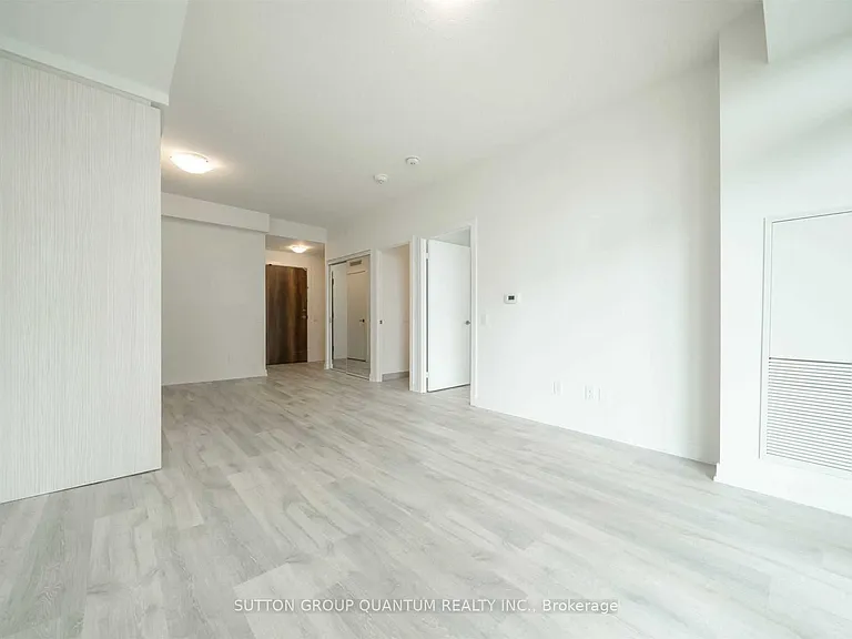 251 Manitoba St #614 — Photo 5