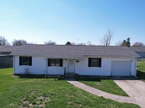 2nd image of 2011 Raymond Dr