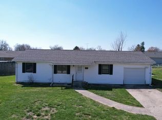2011 Raymond Dr, Vincennes, IN 47591